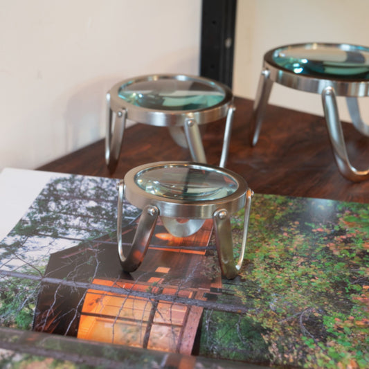 Authentic Models Desk magnifier 4