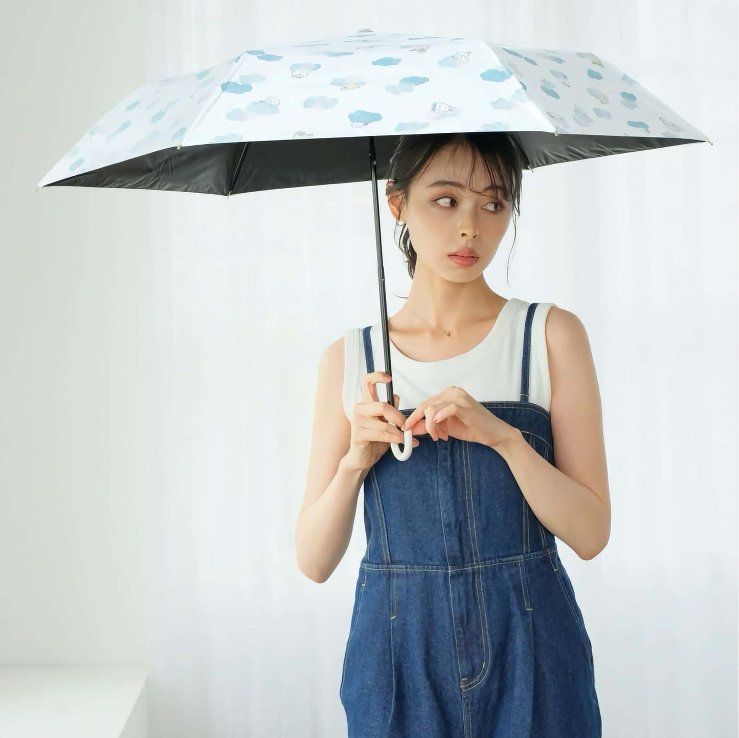 Chiikawa × Wpc. Blackout Shading umbrella. Flower crown sleepy blue